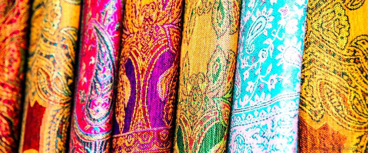 Telas indias: una explosión de colores y texturas para tu hogar